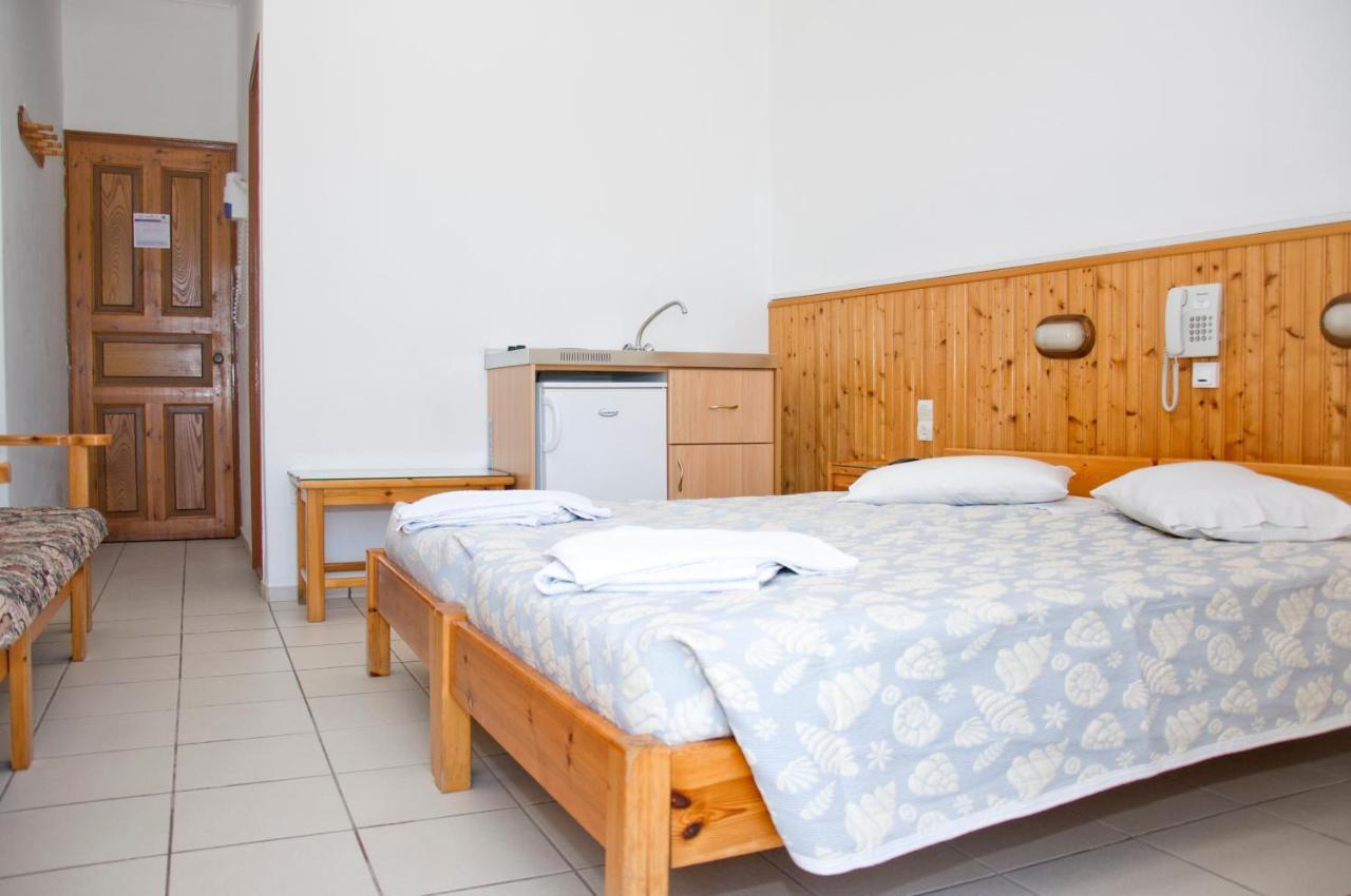 Hotel Christina Скиатос Стая снимка